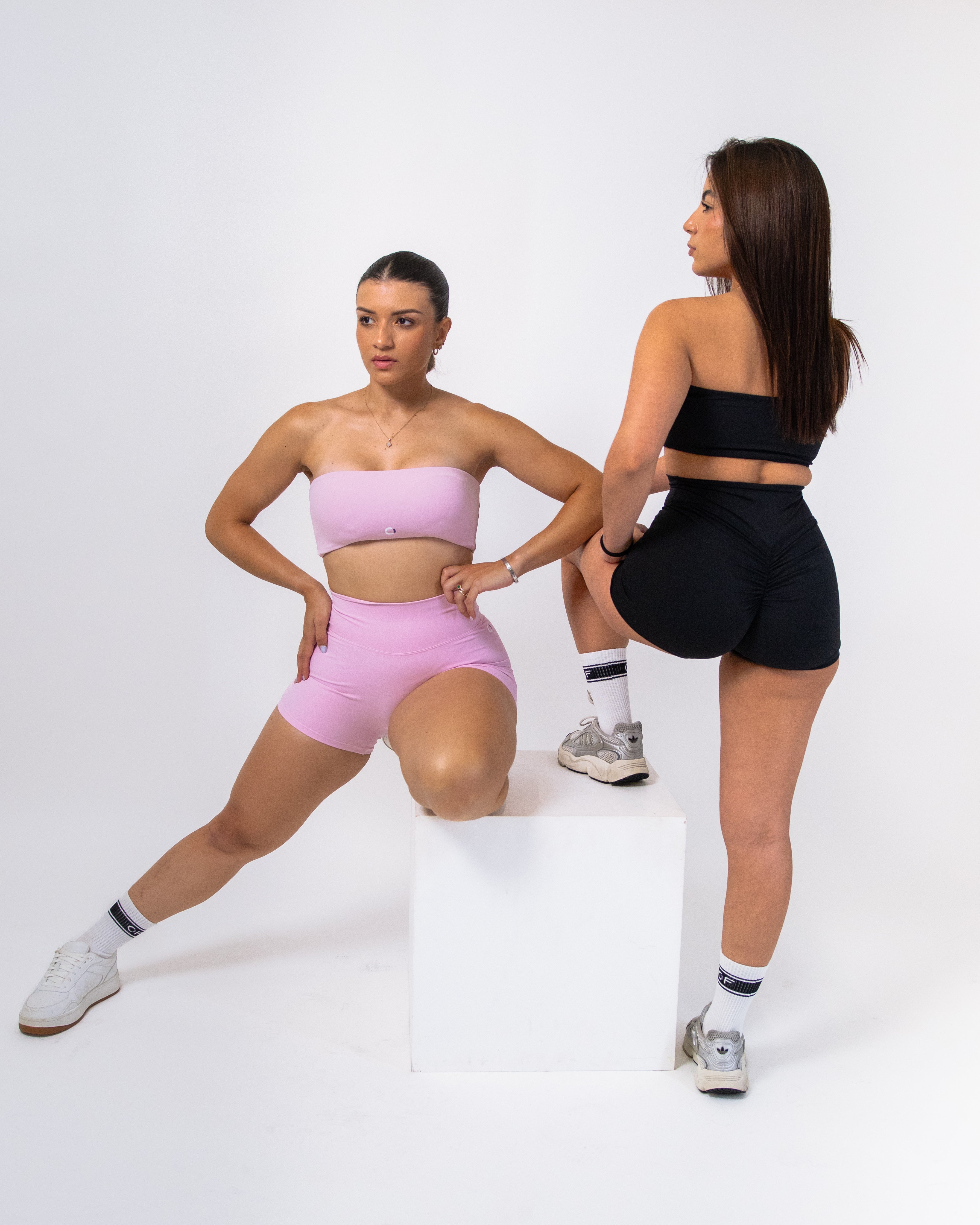 OF Seamless Short